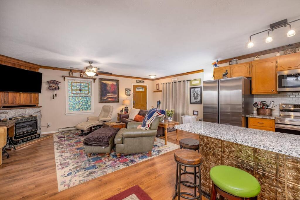 Waterfront Cabin 20 Mins To National Park & Massanutten! Stanardsville Exterior foto